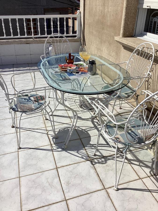 Atico Con Terraza Apartment O Grove Exterior photo